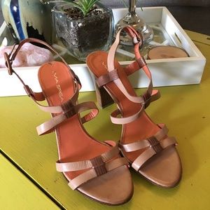 🌸Via Spiga strappy heels size US 10
